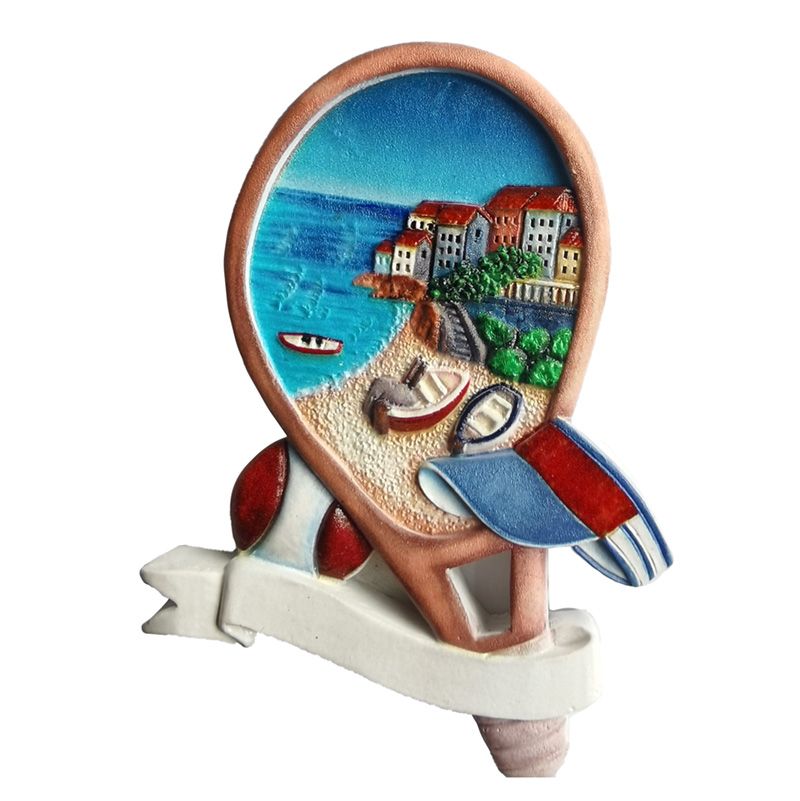 An der Küste 3D Souvenir-Magnet - Tennisschlägerförmige Strandszene