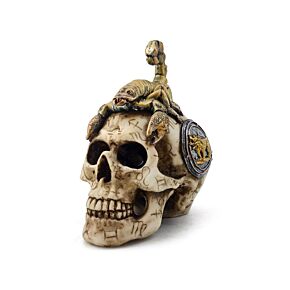 Totenkopf mit Skorpion-Ornament