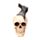 Totenkopf mit Axt