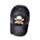 Totenkopf mit umgedrehter Baseballmütze