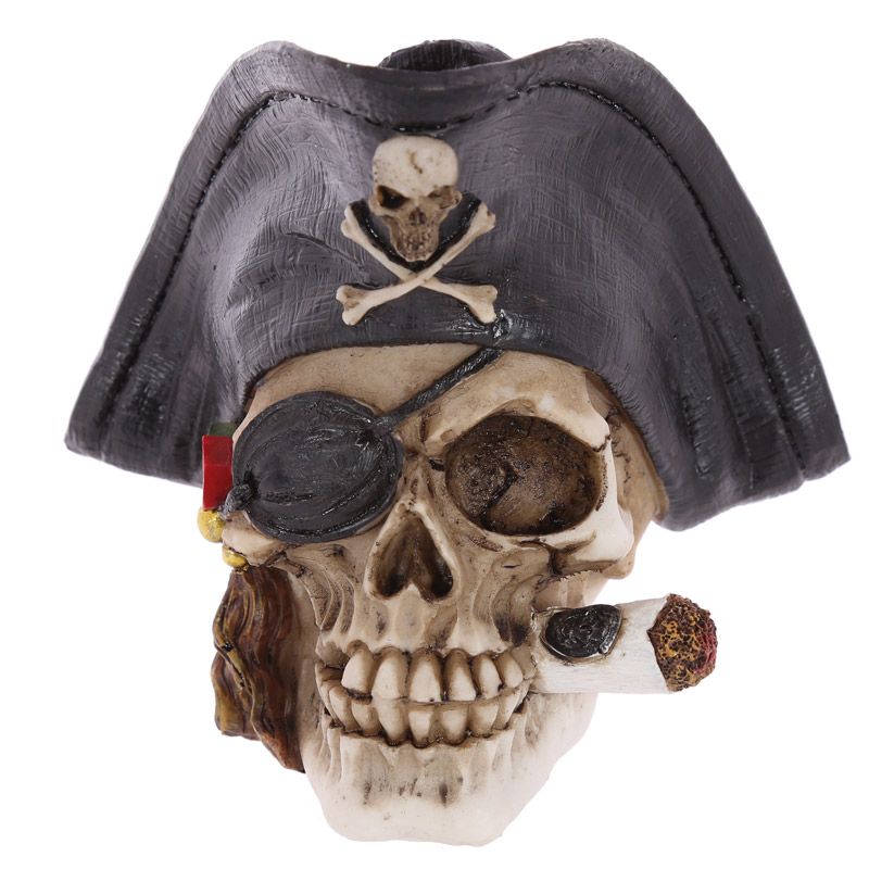 Piraten Totenkopf Deko mit Zigarre Piraten Totenkopf Deko mit Zigarre