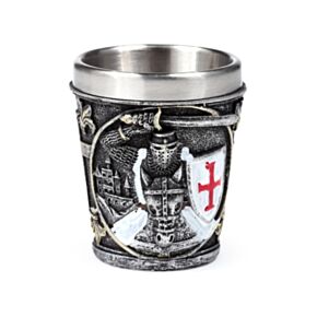 Mittelalter Ritter mit weiß-rotem Schild Dekoratives Schnapsglas