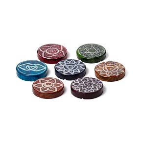 Chakra Räucherstäbchenhalter rund aus Speckstein Chakra Räucherstäbchenhalter rund aus Speckstein